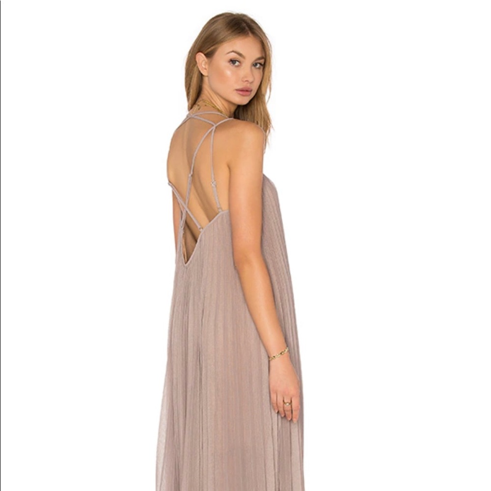 Isadona Pleat Gauze Maxi Dress | BCBGMAXAZRIA